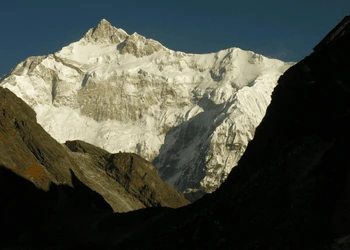 Kanchenjunga trek